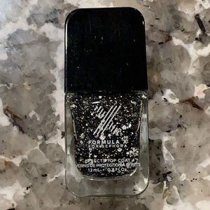 Sephora nail polish in chaotic